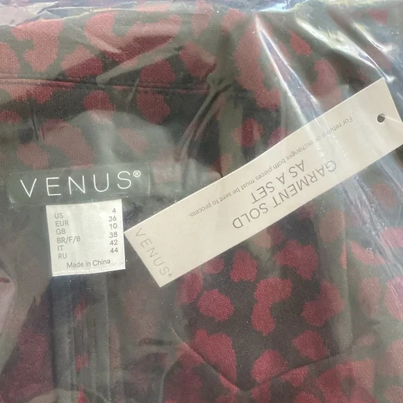 Venus 2 piece jacket and pants set NWT - Picture 9 of 14